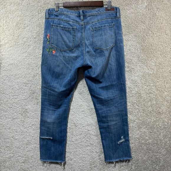 BLANKNYC Crop Girlfriend Jeans Women's 28 Blue Rose Embroidered Distressed Denim - Picture 16 of 16